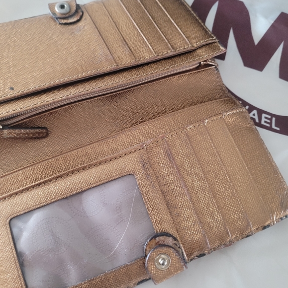 Michael Kors set - Picture 7 of 16